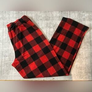 Women’s Black & Red Plaid Pajama Bottoms in Good Condition. Size Medium. $5.